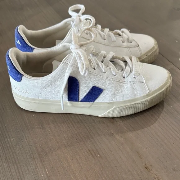 Veja Campo Sneakers with Blue Details - Picture 4 of 7